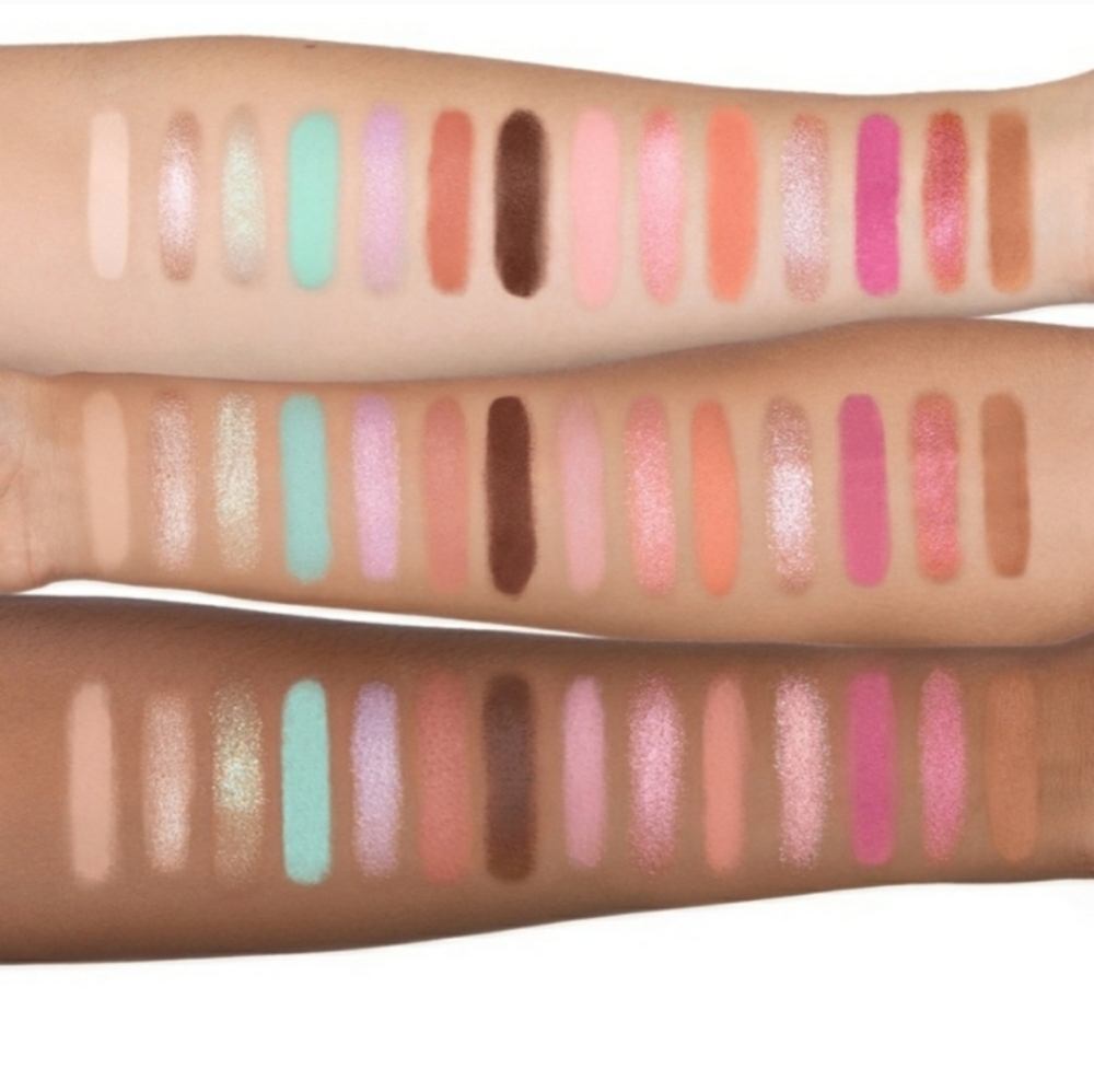 Too Faced LE Too Femme Ethereal Palette NIB NEW IN BOX - Picture 6 of 9